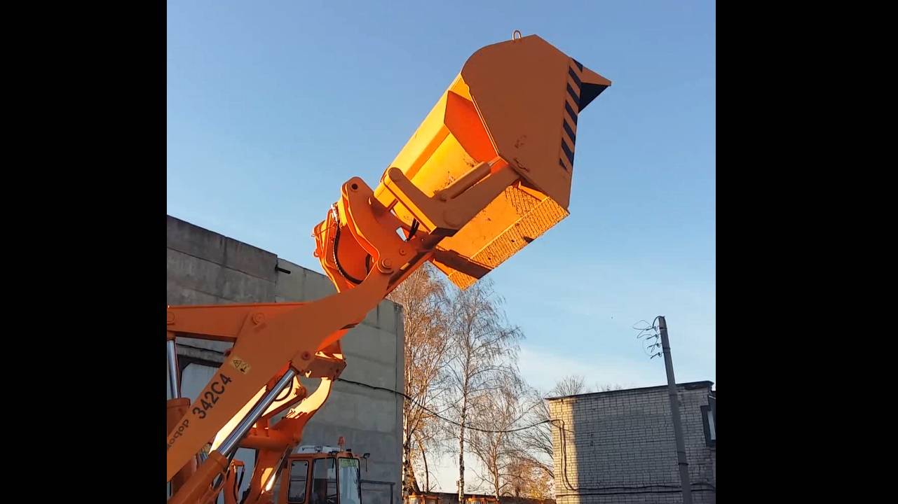 Ковш с увеличенной высотой разгрузки 342С.61.00.000 для АМКОДОР