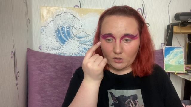 Делаю креативный макияж