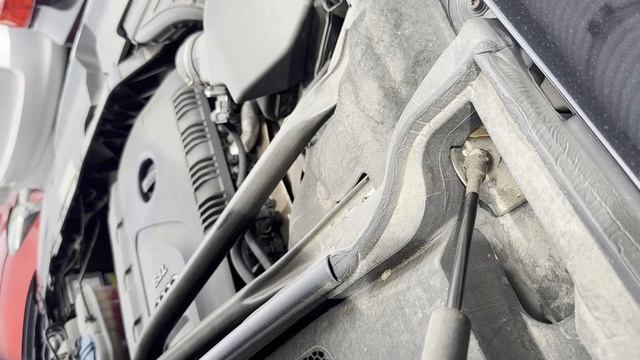 share 8RCDNF-WAUZZZ8R0CA125192