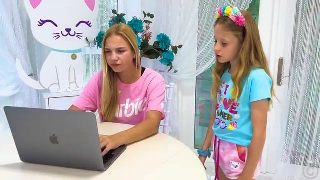 Лайк Настя учится зарабатывать деньги
