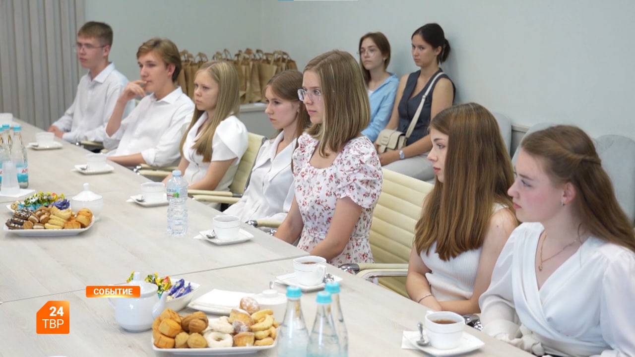 Стобалльники округа