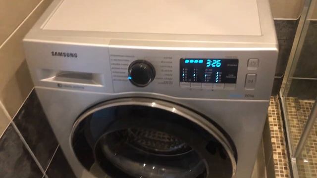 Стиральная машина Samsung WW70J52E0HS. Характеристики, программы, обзор и отзыв