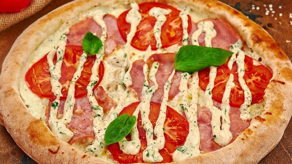 ПИЦЦА с курицей и соусом Ранч...🍕🍗😋    Рецепт в описании ✍️