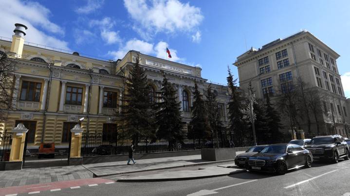 Старшему поколению расскажут, как противостоять финансовым мошенникам