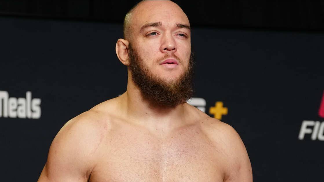 "Матушка-земля": бразильский боец UFC Уокер вышел на бой под русский хит
