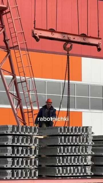 Сегодня посетили наш домостроительный комбинат и засняли рабочие процессы.️