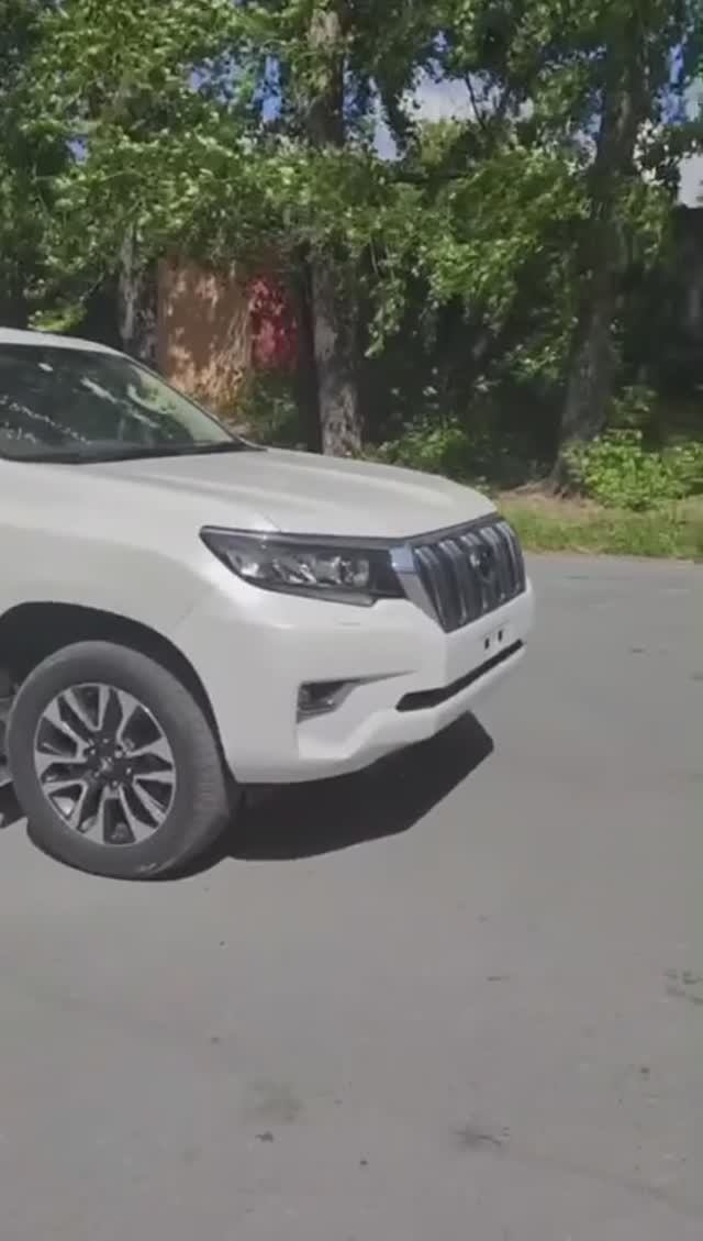 Встречаем Toyota LC Prado 2022 года