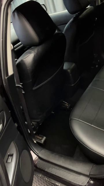8911