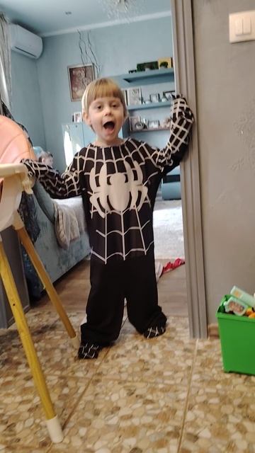 Человек-Паук Spider-Men girl