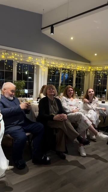 Психолог читает свои стихи.
#стихи #детство #психология #психолог #психологонлайн