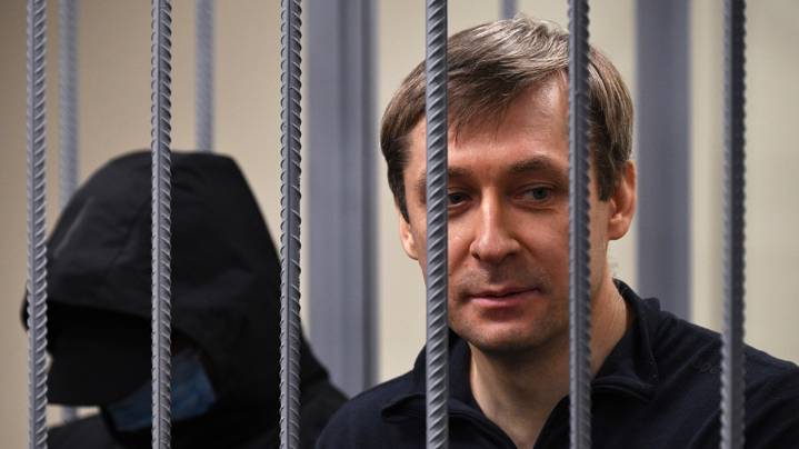 ФСИН сообщила об угрозе жизни экс-полковника Захарченко в колонии
