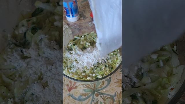 КАБАЧКИ ВКУСНЕЕ МАСЯ!ПРОСТОЙ РЕЦЕПТ ИЗ КАБАЧКОВ