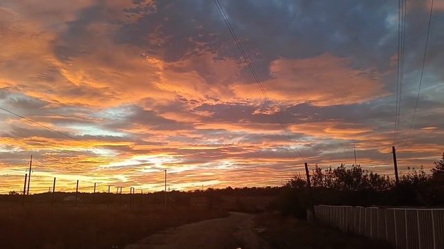 Редкий для местности закат