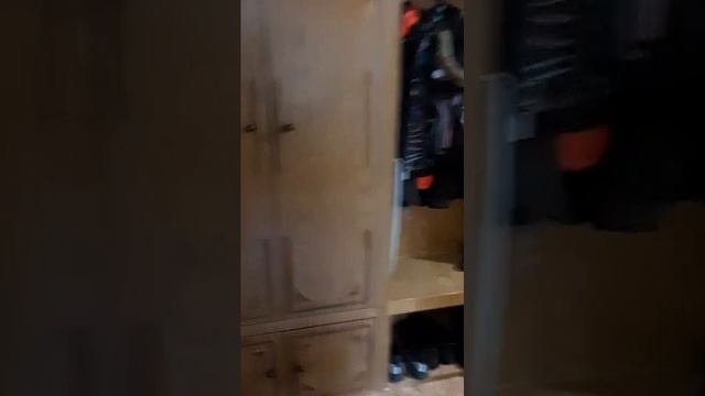 1000075898.mp4
