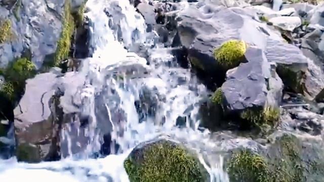 ЗВУКИ ПРИРОДЫ Журчание воды пение птиц ШУМ ГОРНОГО ВОДОПАДА РЕКИ
