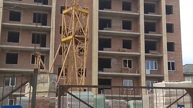 Строящийся жилой дом по адресу - г. Сыктывкар, ул. Коммунистическая, д.44/3.