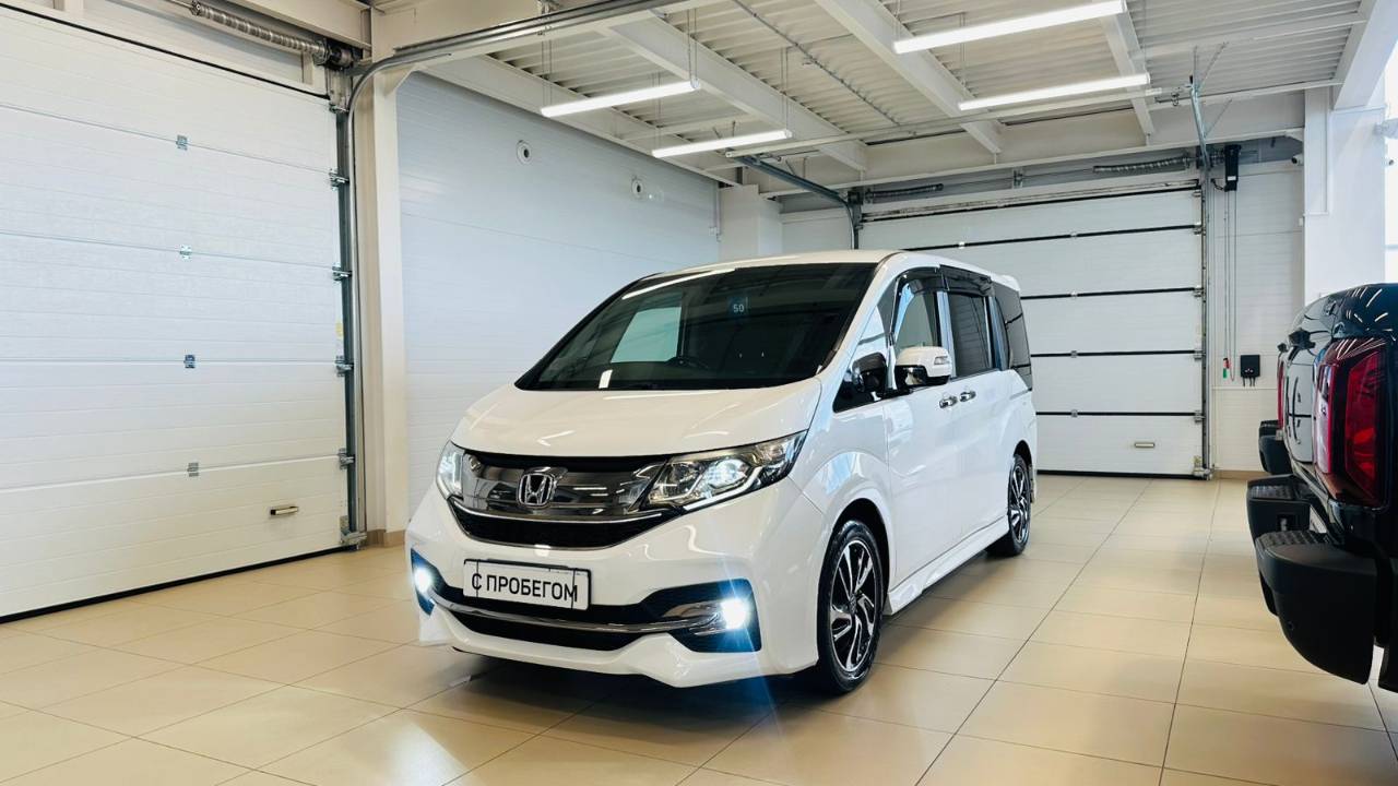 Honda Stepwgn, 2016 год