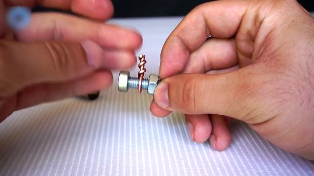 How To Make a Simple & Powerful Pen Gun