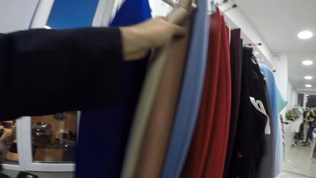 Муж выбирает жене одежду / My man thrifts my outfits / Ирем мина кием сайлый! Уразова-Хакимов