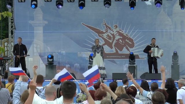 Елена Любарец - "Небо России держат березы" (Калининград 2025)