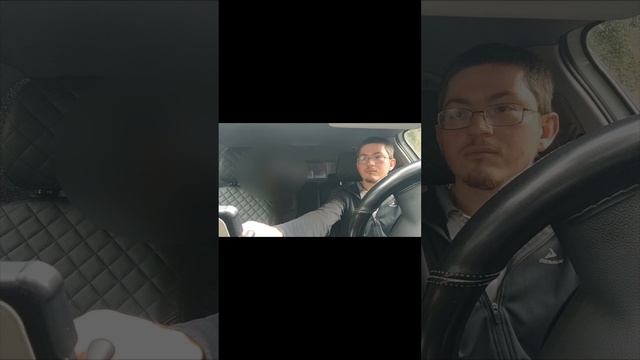 в такси нужно пристегиваться, пассажир хотел не подчиняться пдд