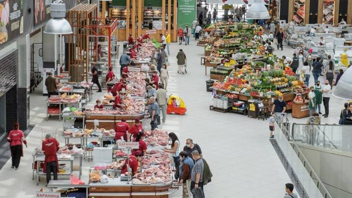 Доцент Балынин: в августе в России снизятся цены на традиционные продукты