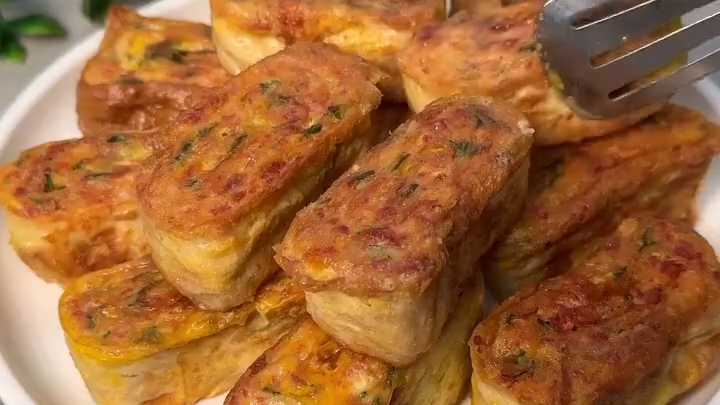 Вкусные РУЛЕТИКИ на завтрак или перекус...🌮🧀😋    Рецепт в описании ✍️