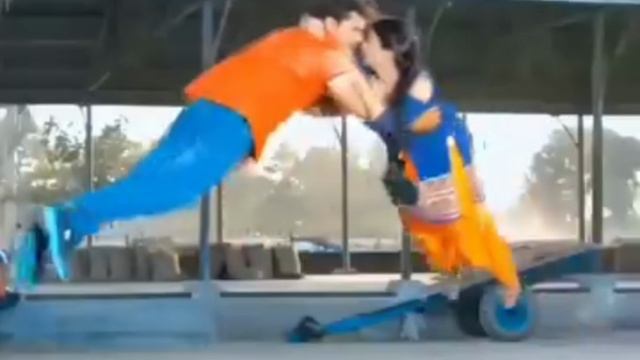 1000253368.mp4
