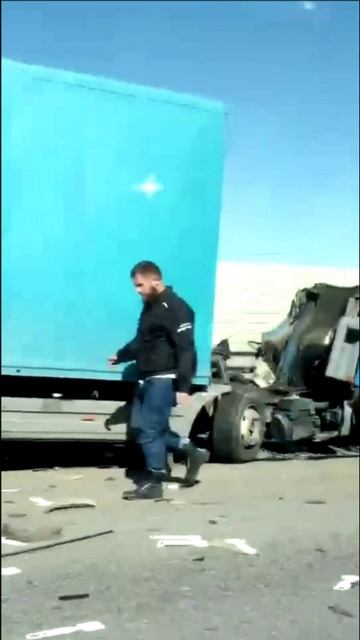 Сильная авария около Подольска с участием Камаза