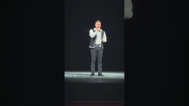 🔴 Părinții ne-au dat povață, Să ne ajutăm în viața... 🙏🏻🙏🏻❤️❤️💕