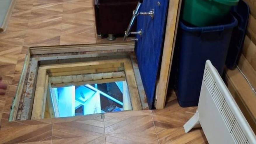 Тела супругов и их внука нашли в подвале частного дома в Подмосковье