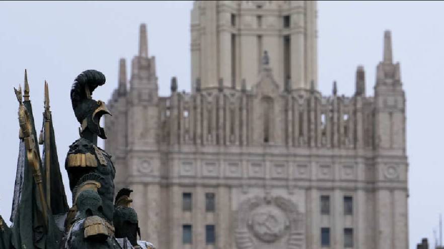 МИД: угрозы США не ведут к мирному урегулированию конфликта на Украине