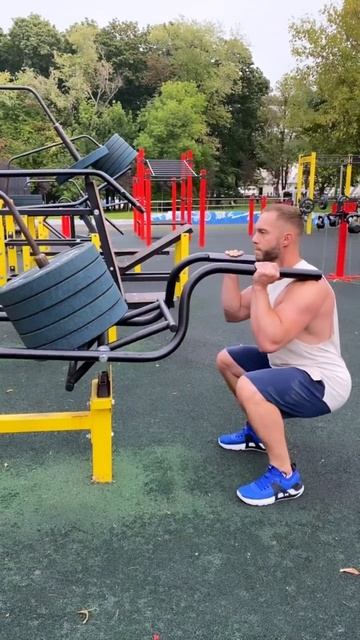 Регулярные тренировки или как не сойти с фитнес пути👣
⠀