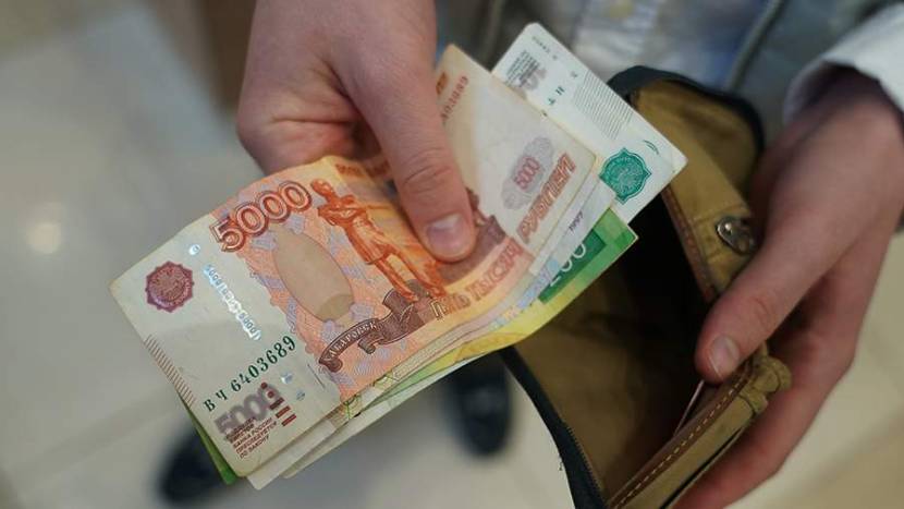 В РФ могут ввести штраф до 50 тыс. рублей за передачу номера другому лицу