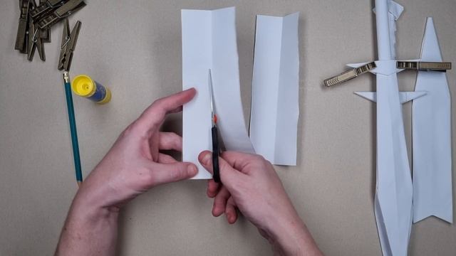 Как сделать Жало, меч Бильбо и Фродо Бэггинса («Властелин колец») своими руками из бумаги формата А4
