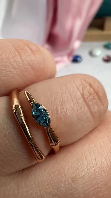 Кольцо-змея "Аспид" с голубым кристаллом Сваровски в голове (16-22), Xuping Jewelry