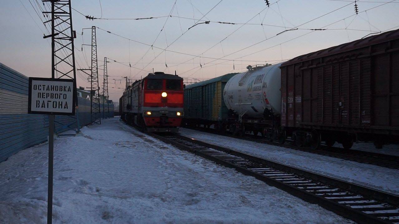 Тепловоз 2ТЭ10М-3562