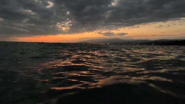 Пляж посёлка Агудзера в Абхазии