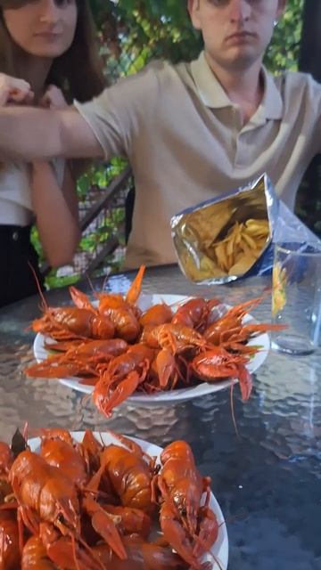 Раки с танцами