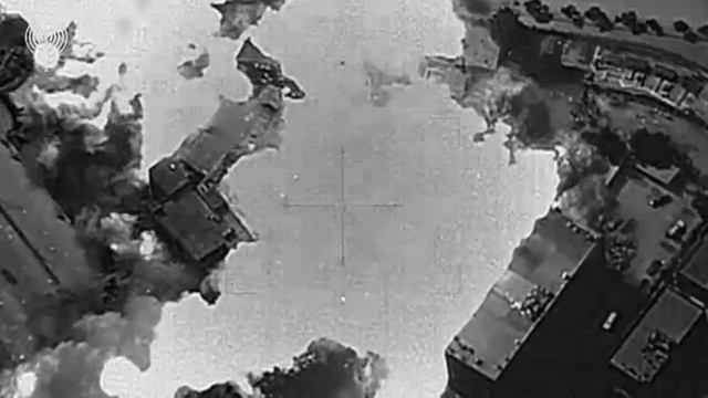 🇮🇱💥🇸🇾Армия Израиля показала удары по Генштабу Сирии в Дамаске !!!