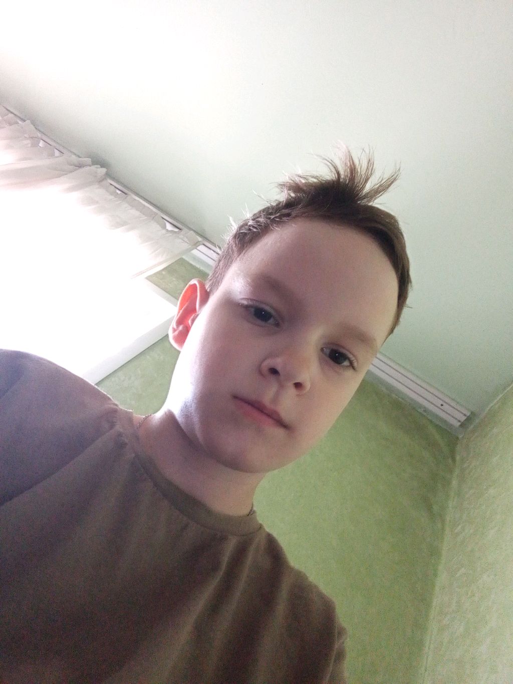 м