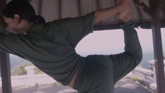 Гармония внутри человека несет мир
Планете.