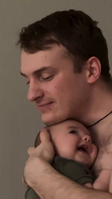 Бесконечно ждал 🫶🏻
Тысячи милых видео этих двоих в моей фотопленке 💔