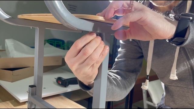 7. Сборка ученического стула