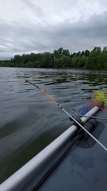 Рыбалка на кольцо с лодки