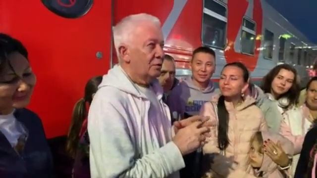 13.07.2025 Отъезд Гуру Махараджа - Е.М. Чайтанья Чандра Чаран прабху (Новосибирск)