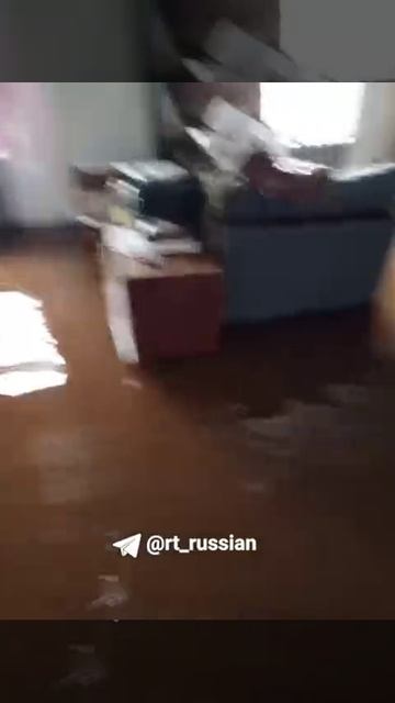 В Якутии - жесть. Вода топит дома и населенные пункты. 💦