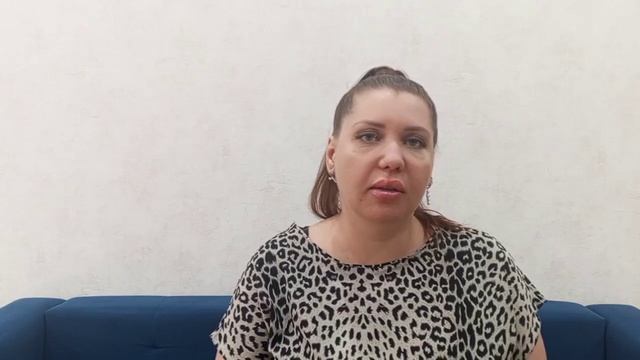 В Волгодонске водитель автобуса защемил ногу дверью и протянул девушку по дороге.