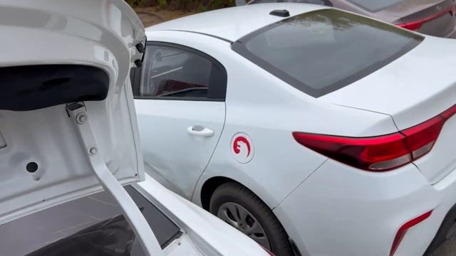 Замена двери, крыла, багажника, бампера, фары, юбки на Hyundai Solaris 2 86611h5000