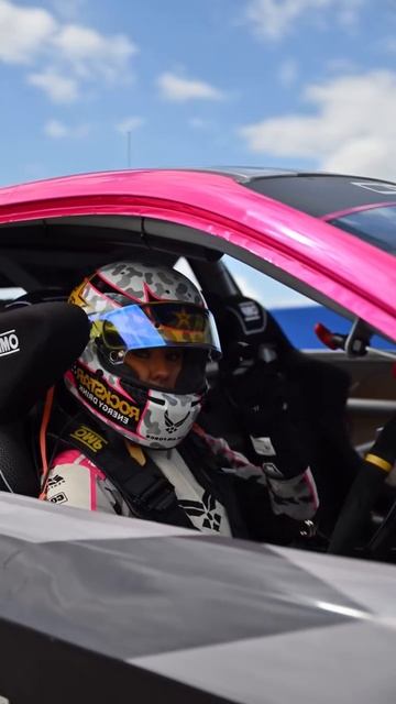 Девочка Гонка 🏎️